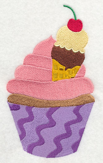 August Ice Cream Cupcake - Image 3