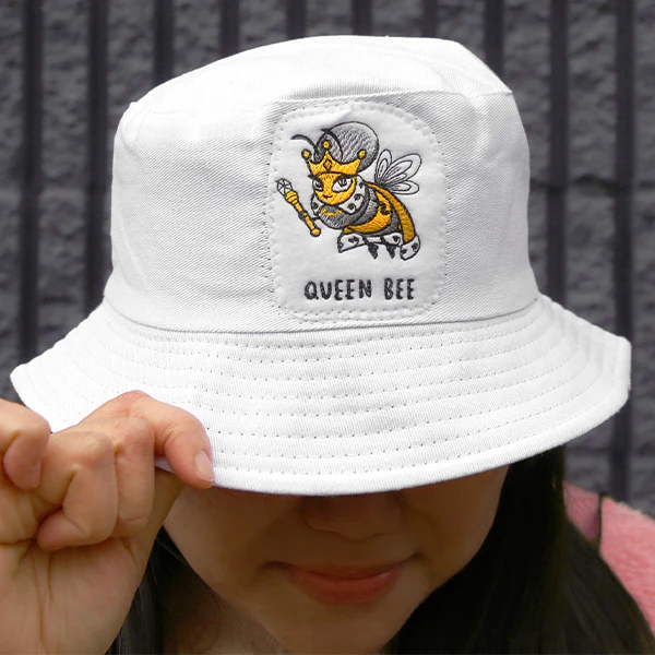 Bee Types - Queen Bee - Image 8