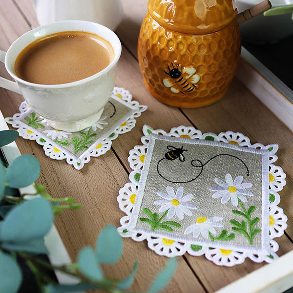 Bees & Daisies Scalloped Edge Coaster (In-the-Hoop) - Image 9