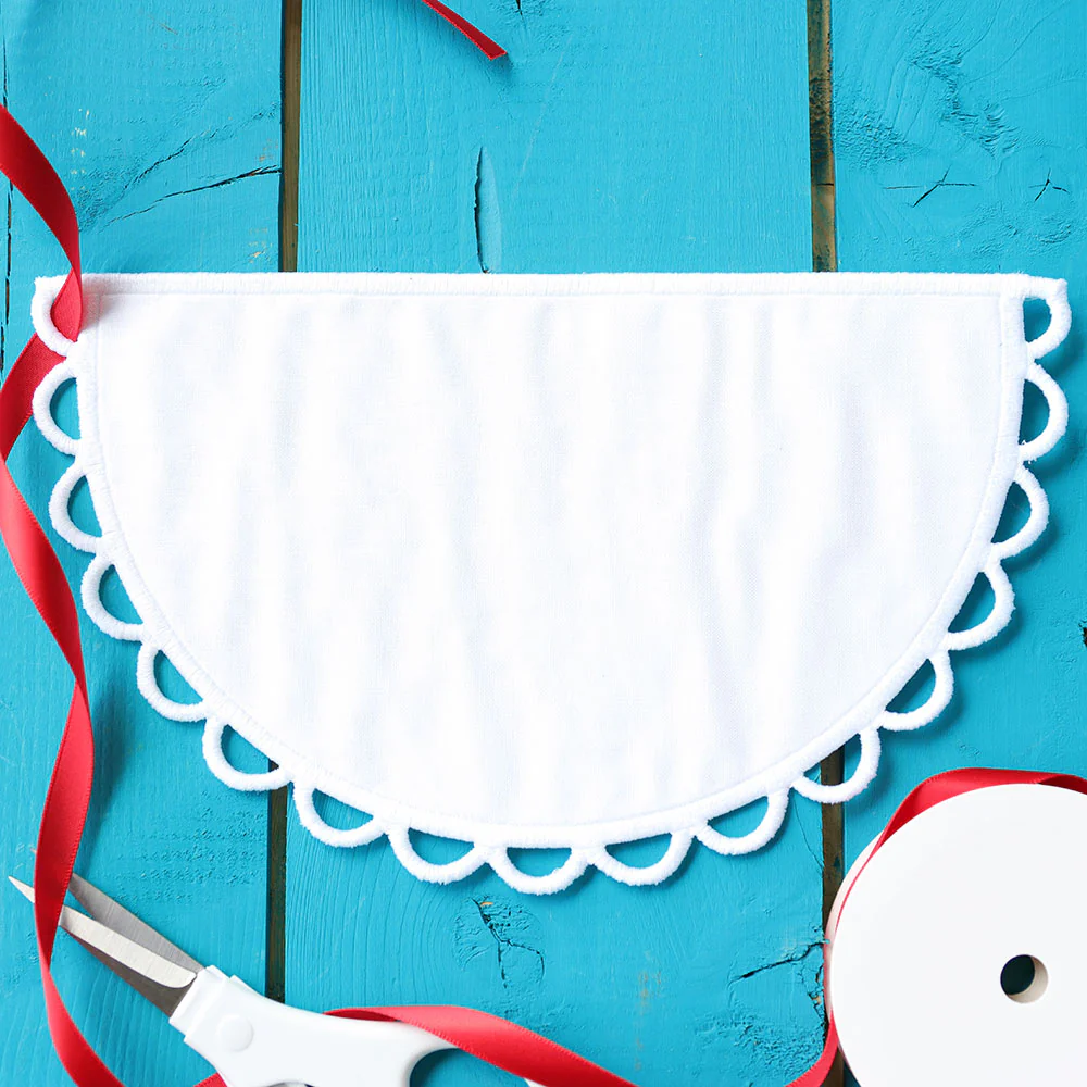 Blank Half Circle Bunting (In-the-Hoop) - Image 4