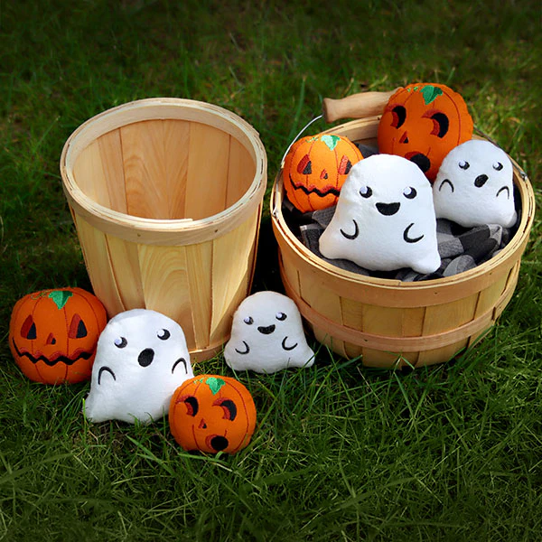 Boo to You Ghost Bucket Toss 2 (In-the-Hoop) - Image 2