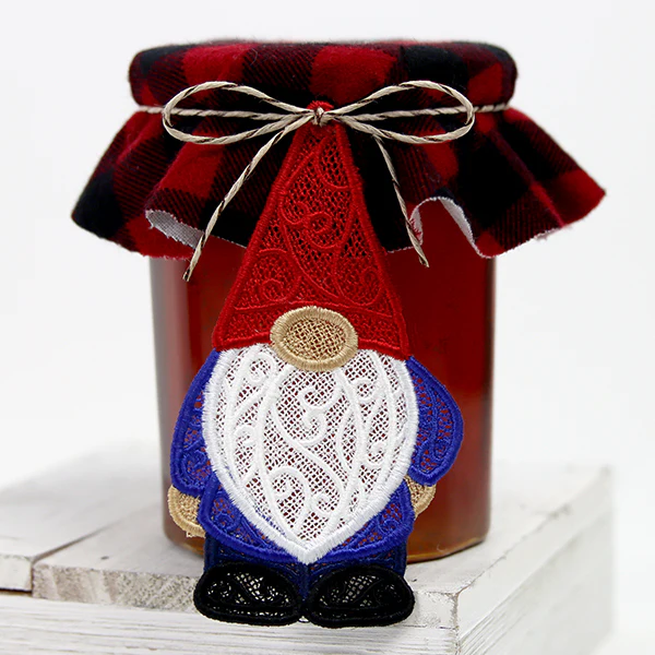 Charming Gnome Ornament (Lace) - Image 8