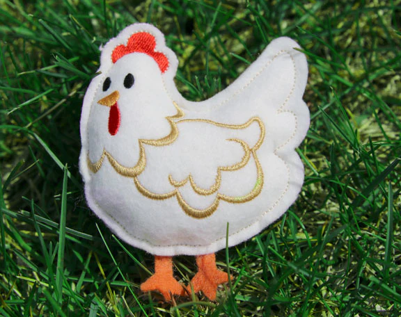 Chicken Barnyard Stuffie (In-the-Hoop) - Image 3