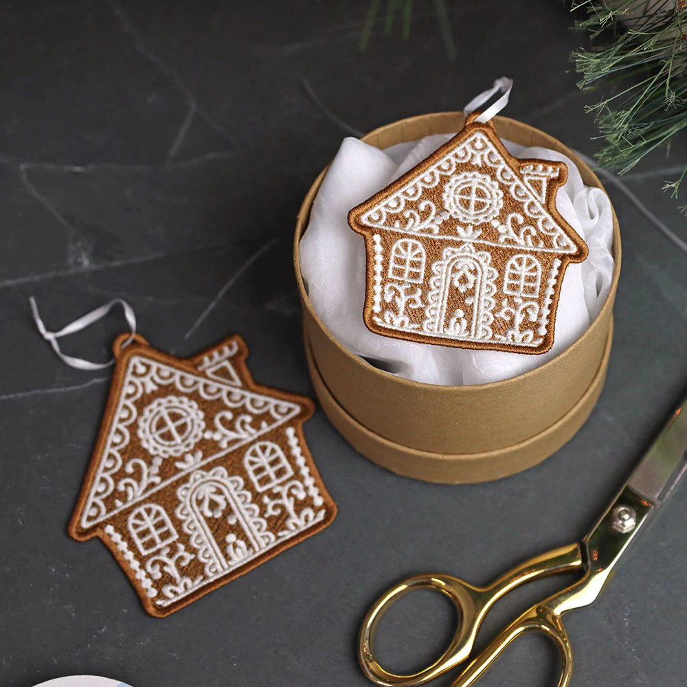 Christmas Gingerbread Cookie - House (Lace) - Image 3