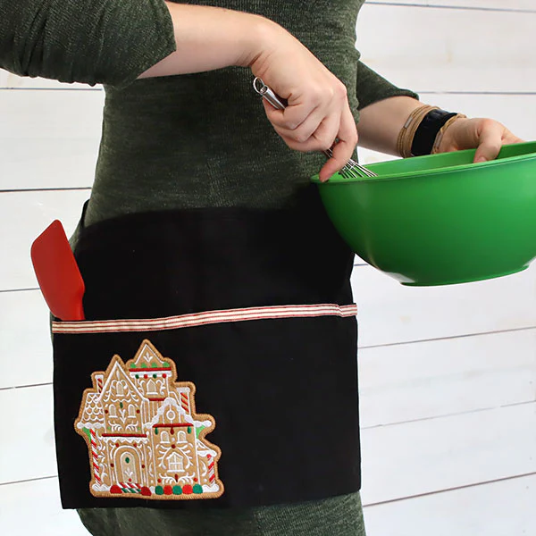 Christmas Gingerbread Mansion (Heirloom Applique) - Image 4