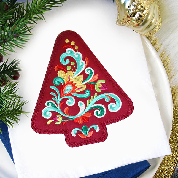 Christmas Rosemaling Tree (Heirloom Applique) - Image 8