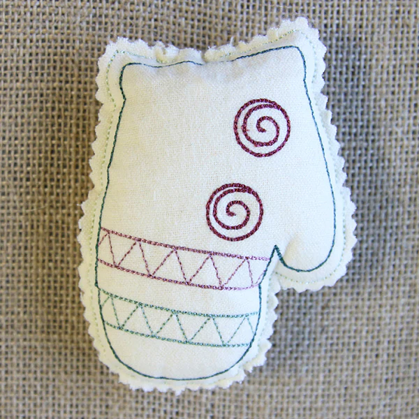 Christmas Stuffie - Mitten (In-the-Hoop) - Image 2