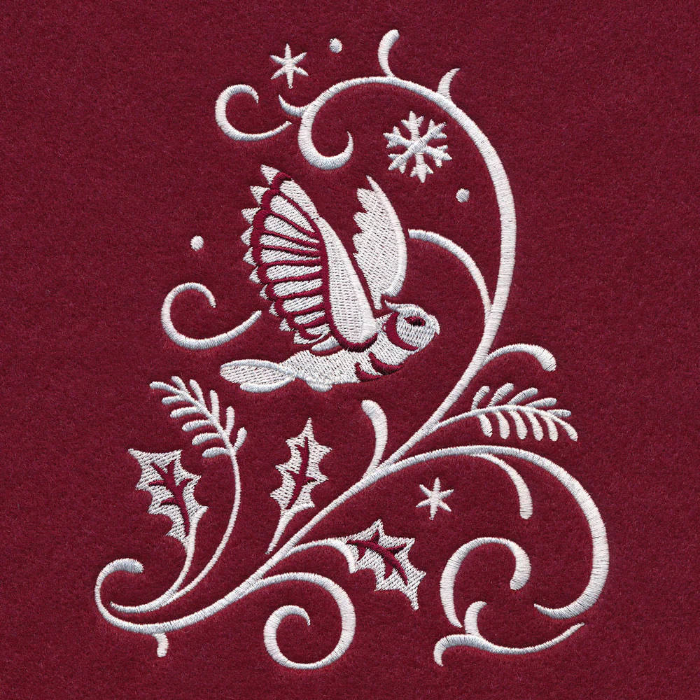 Christmas Tree Skirt - Owl (Whitework) - Image 4