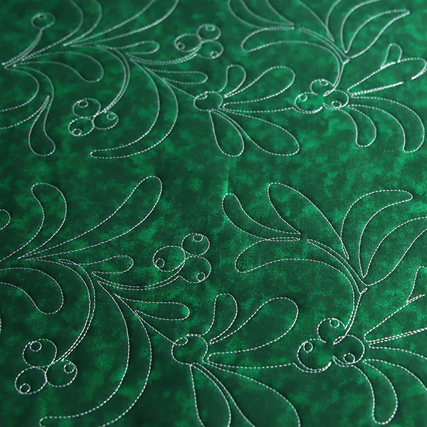 Christmas Wishes - Mistletoe (Edge-to-Edge Quilting) - Image 14