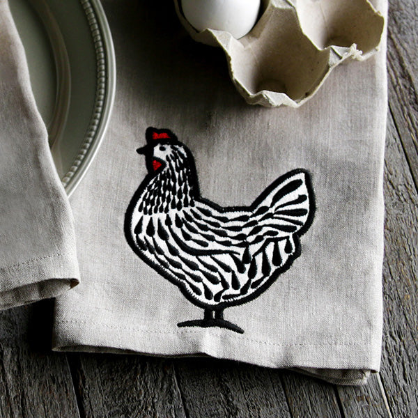 Classic Farmhouse Chicken (Applique) - Image 5