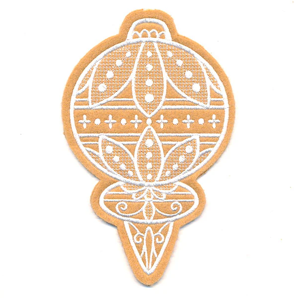 Deluxe Gingerbread Cookie - Bauble (In-the-Hoop) - Image 2