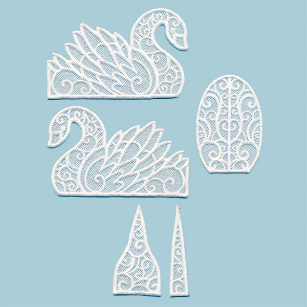 Elegant Swan in 3D (Lace) - Image 7