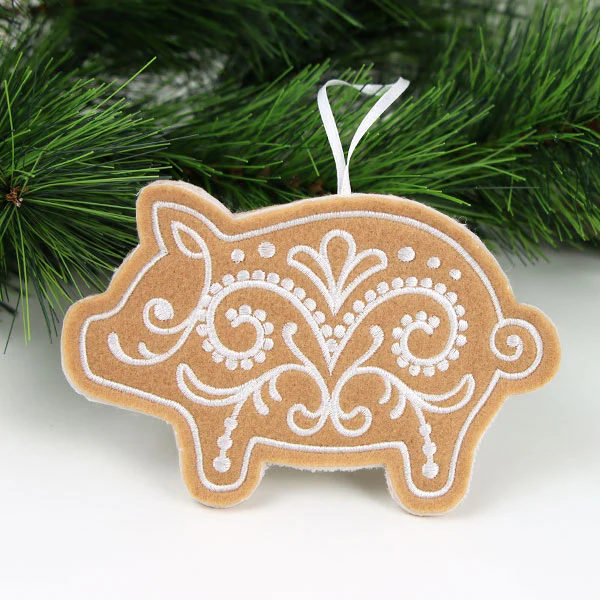 Farm Gingerbread Cookie Ornament - Pig (In-the-Hoop) - Image 3