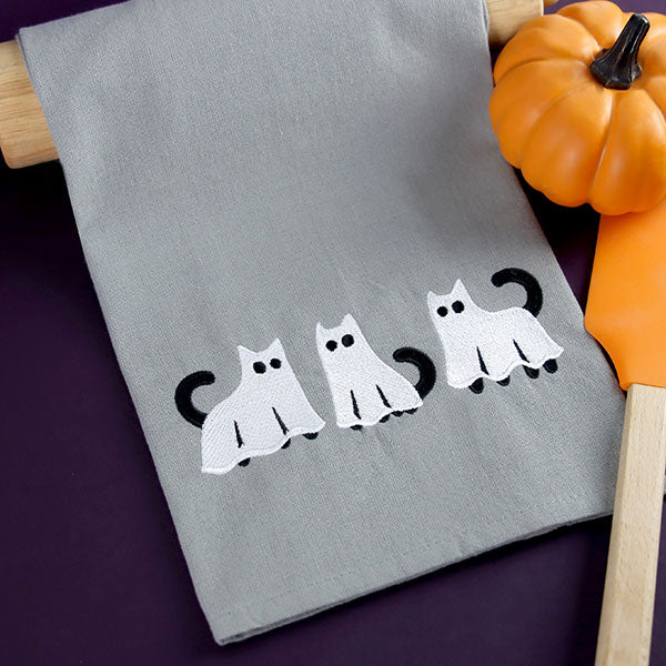 Feline Spooky Ghost Cat Border - Image 10