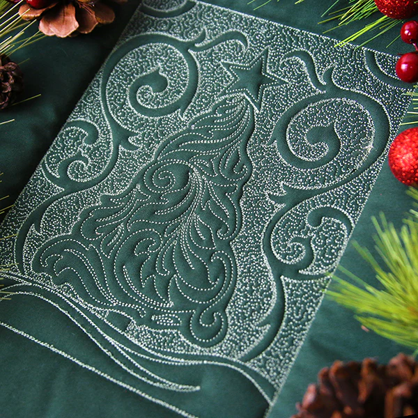 Filigree Christmas Tree (Trapunto) - Image 8