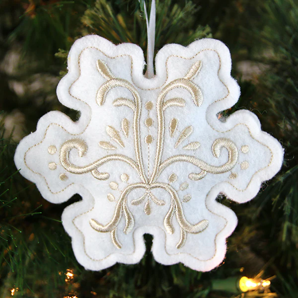 Filigree Ornaments - Snowflake (Puff Foam) (In-the-Hoop)
