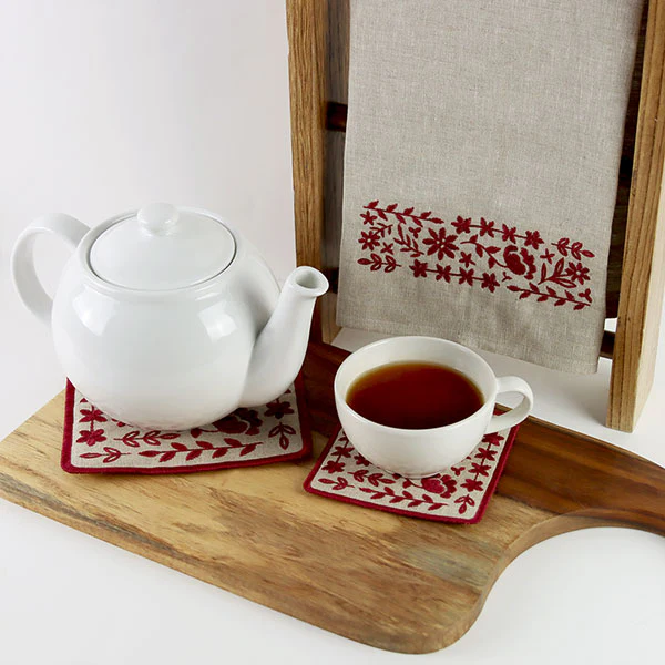 Flowers & Botanicals Trivet (In-the-Hoop) - Image 4