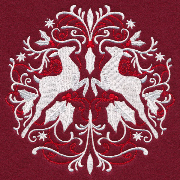 Folk Christmas Reindeer Circle - Image 3