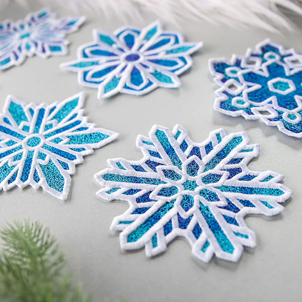 Frosted & Fancy Snowflakes - 4 (Lace) - Image 2