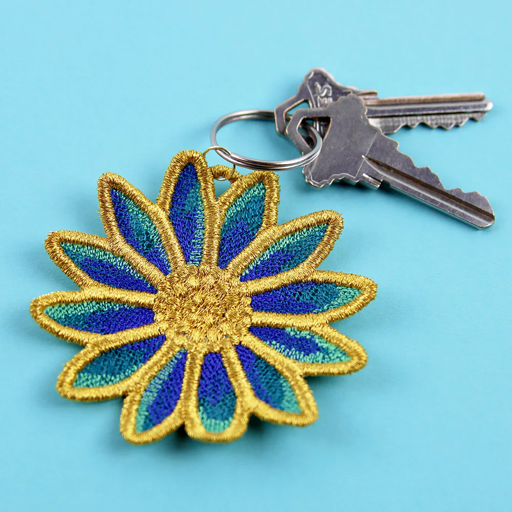 Gilded Blossoms - Daisy (Lace)