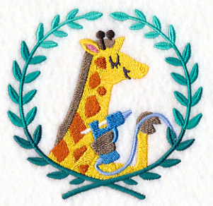 Giraffe Gluing Laurel - Image 5