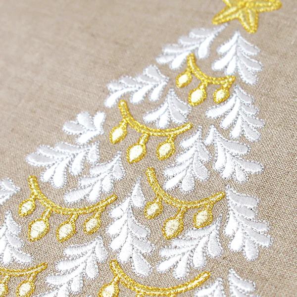 Glistening Christmas Tree - Image 8