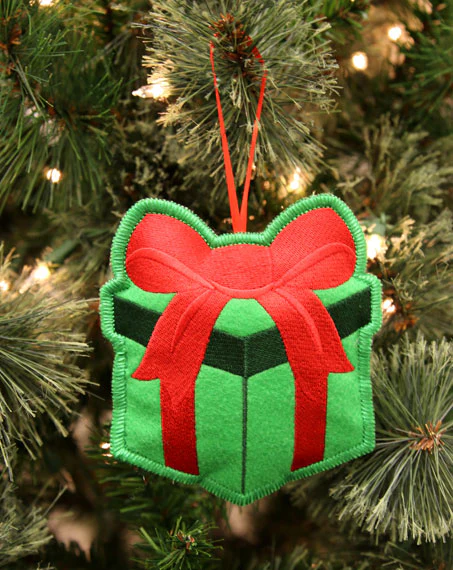 Heirloom Stuffed Ornament - Gift (In-the-Hoop) - Image 3