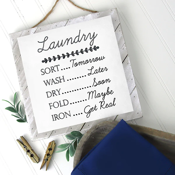 Homemaker's Sassy Laundry Schedule - Image 4