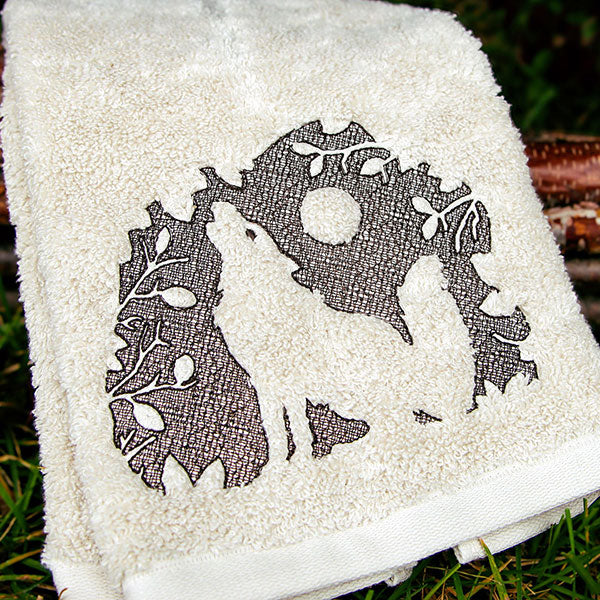 Howling Wolf (Embossed) - Image 6