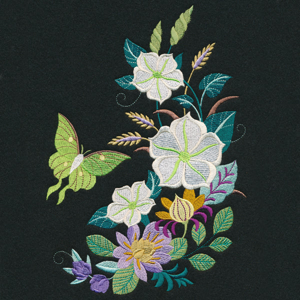 Luna Moth & Moonflower Nighttime Spray - Image 4