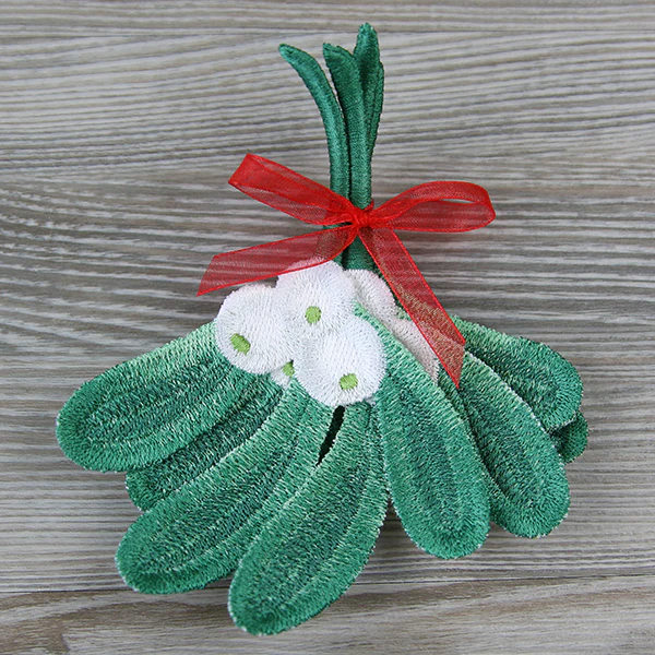 Merry Mistletoe (Freestanding) - Image 5