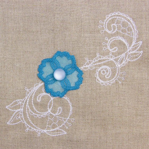 Pretty Petal Fashion Spray (3D Applique) - Image 5