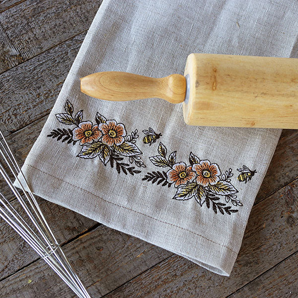 Rustic Elegance Bees & Blooms Border - Image 6