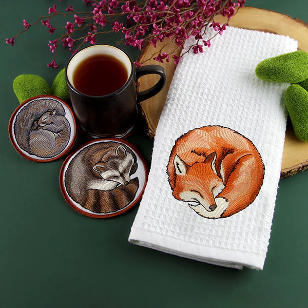 Sleeping Animal Circle - Fox - Image 2