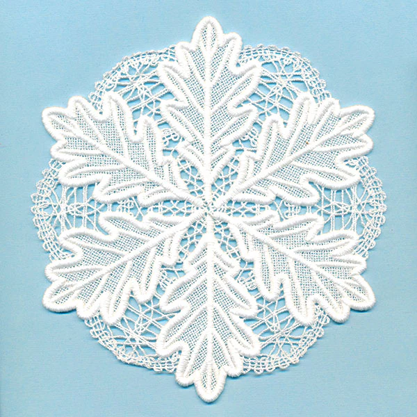 Splendid Oak Leaf Doily (Battenburg Lace) - Image 12