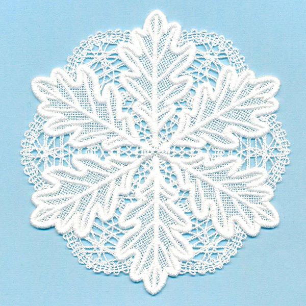 Splendid Oak Leaf Doily (Battenburg Lace) - Image 5