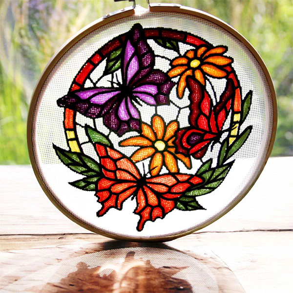 Stained Glass Butterfly Circle - Image 2