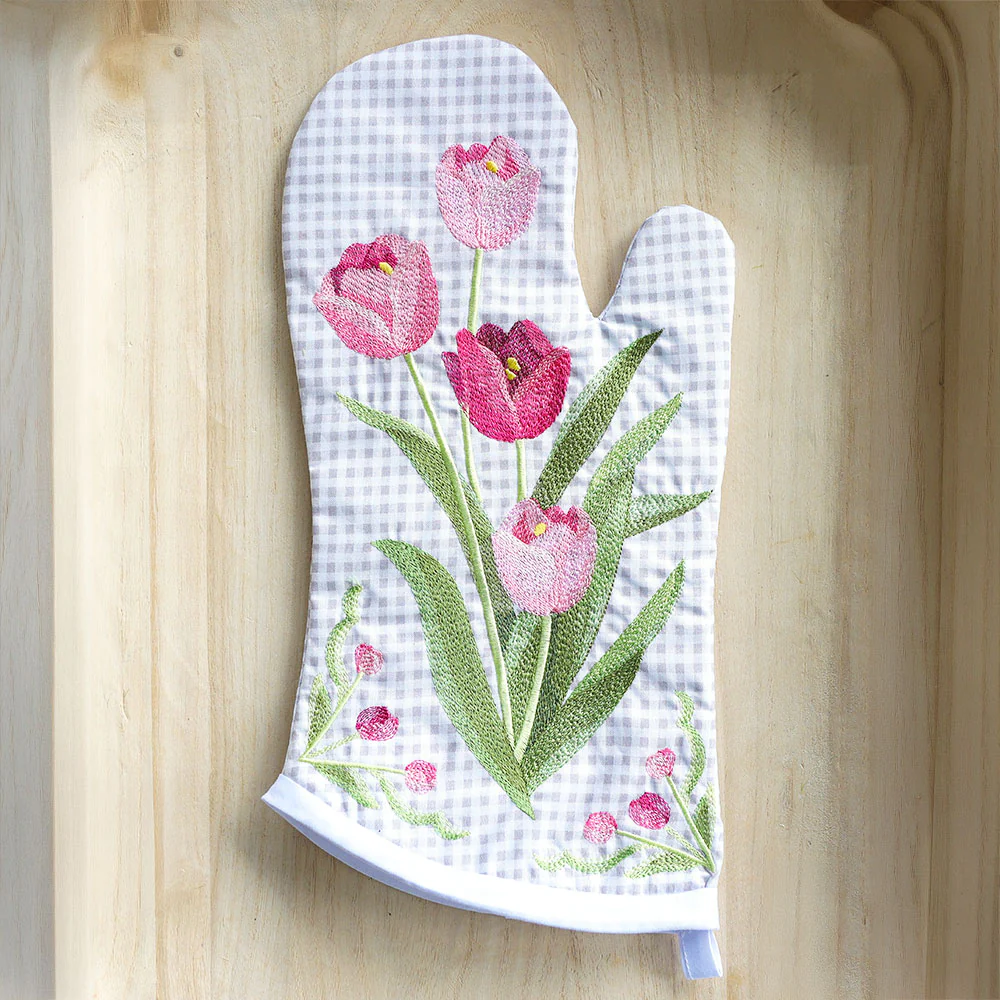 Truly Tulip Oven Mitt - Image 3