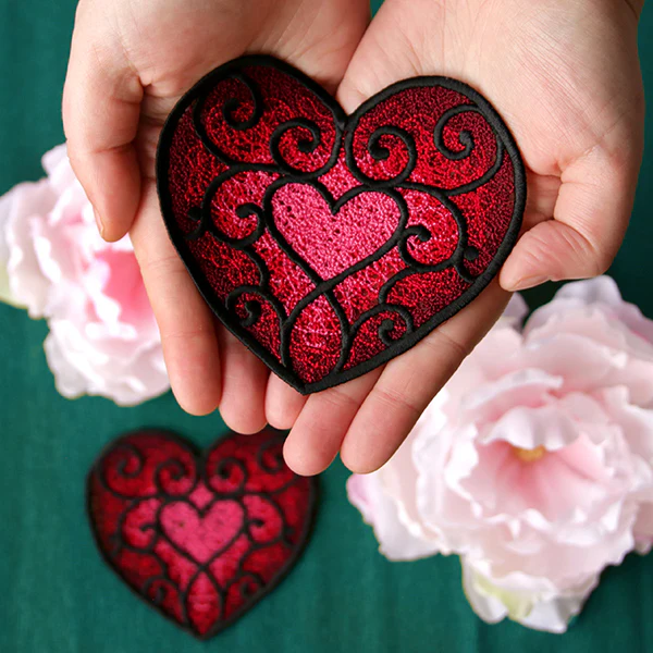 Valentine Charms Heart (Lace) - Image 3