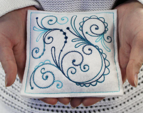 Winter Hand Warmer Square (In-the-Hoop) - Image 3